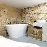 1927 Heritage House - Indoor Garden , Old Nicosia
