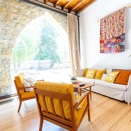 Wealthystays - 1927 Heritage House * Nikosia