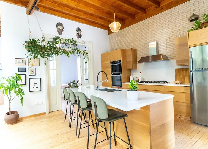 1927 Heritage House - Indoor Garden , Old Tatil Evi