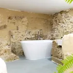 1927 Heritage House - Indoor Garden , Old